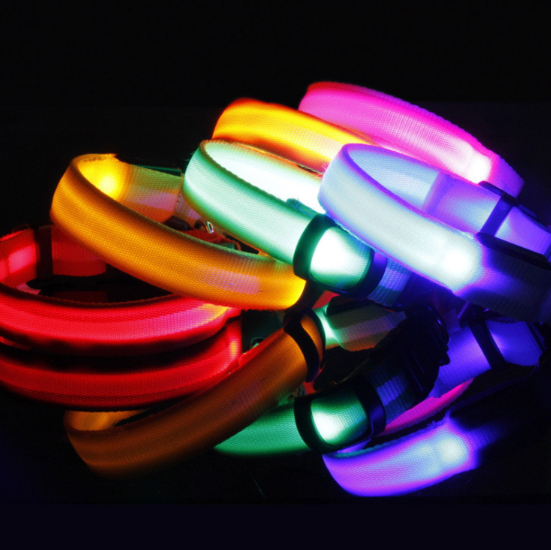 Világító nyaklánc Led-del