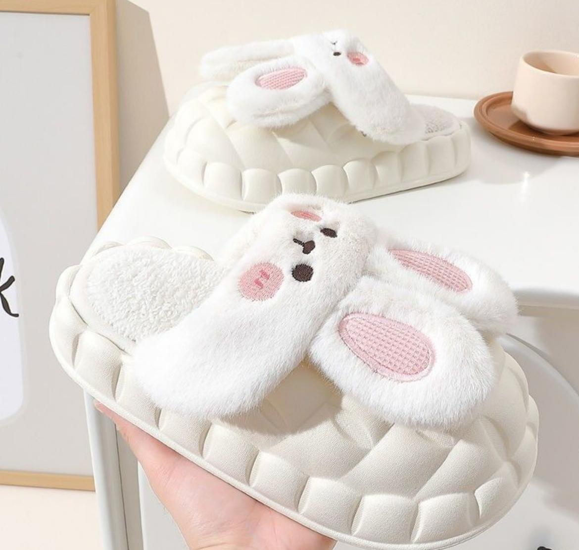 CuteRabbit™ kivehető puffadt papucs