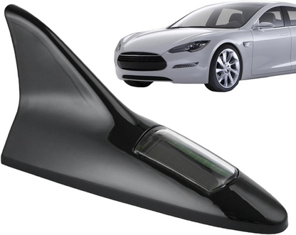 SharkGlow™ - Cápauszony antenna napelemes LED lámpával és ütközésgátló funkcióval