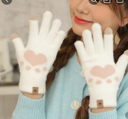 LuxeHands™ Elegáns, hideg időjárás elleni védelemmel ellátott kesztyű nőknek