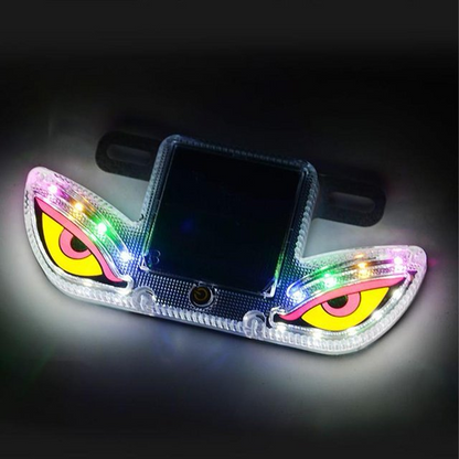 SolarEye™ - Univerzális napelemes LED hátsó lámpa szemformájú dizájnnal